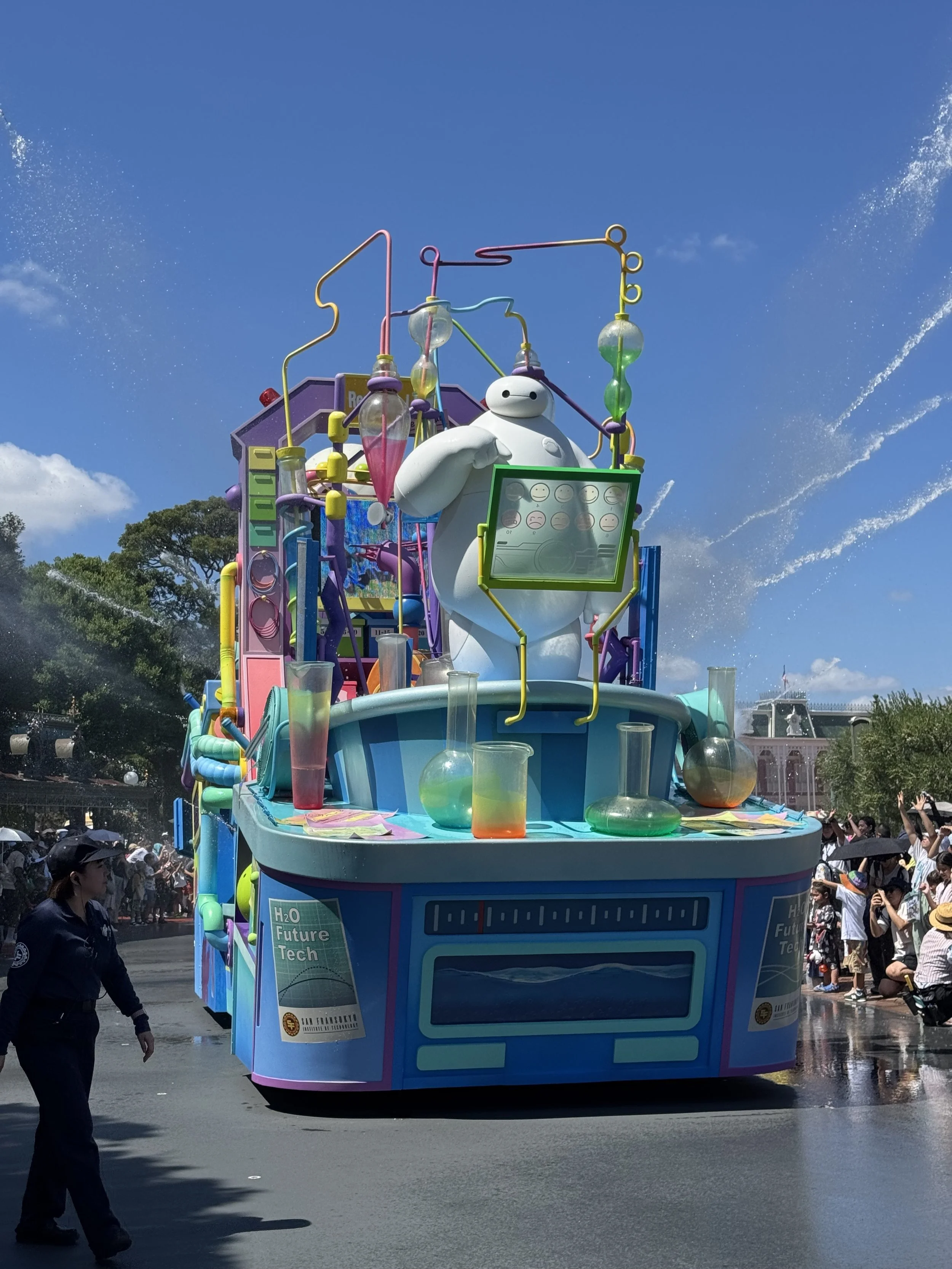 Baymax Mission: Cool Down - Tokyo Disneyland's Seasonal Summer